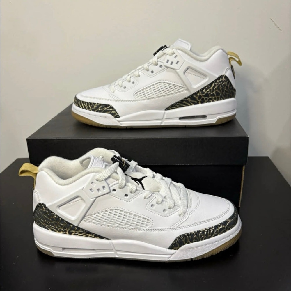 Jordan Spizike Low White Black Metallic Gold 7Y/8.5W